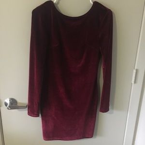 Backless Velvet body-con Dress